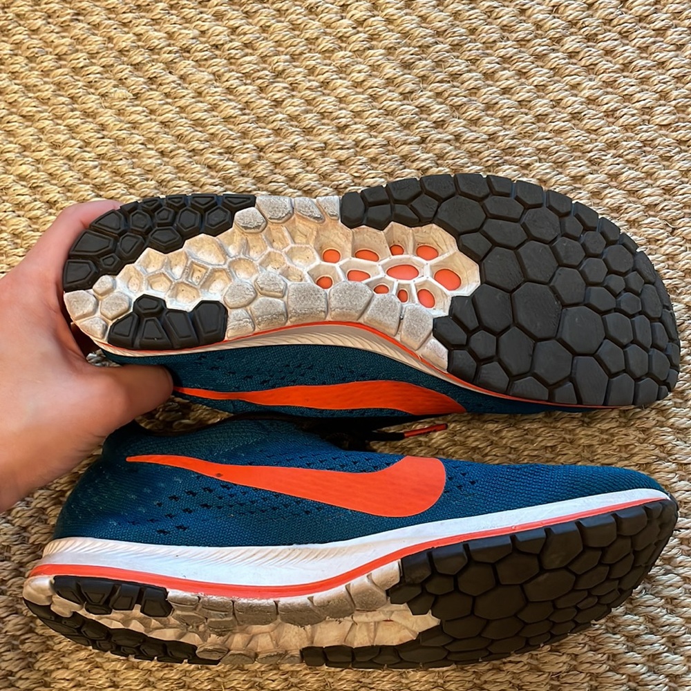 Nike Road Racing Shoes - Picture 3 of 7